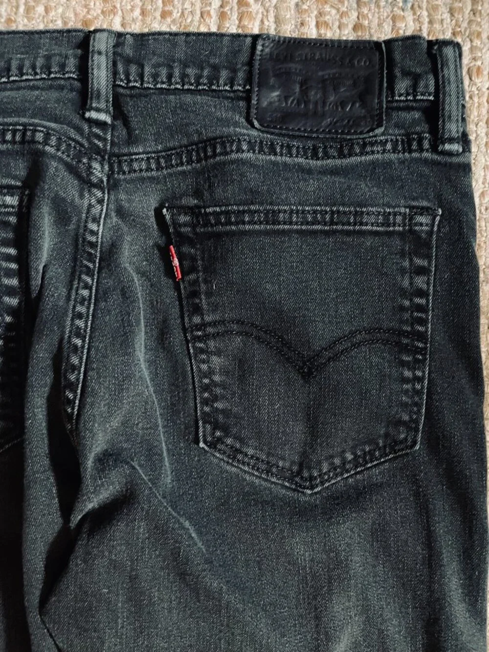 Levi's 510 Skinny Fit Jeans Nightshine Faded Black (Measured Size 33x24) Unisex